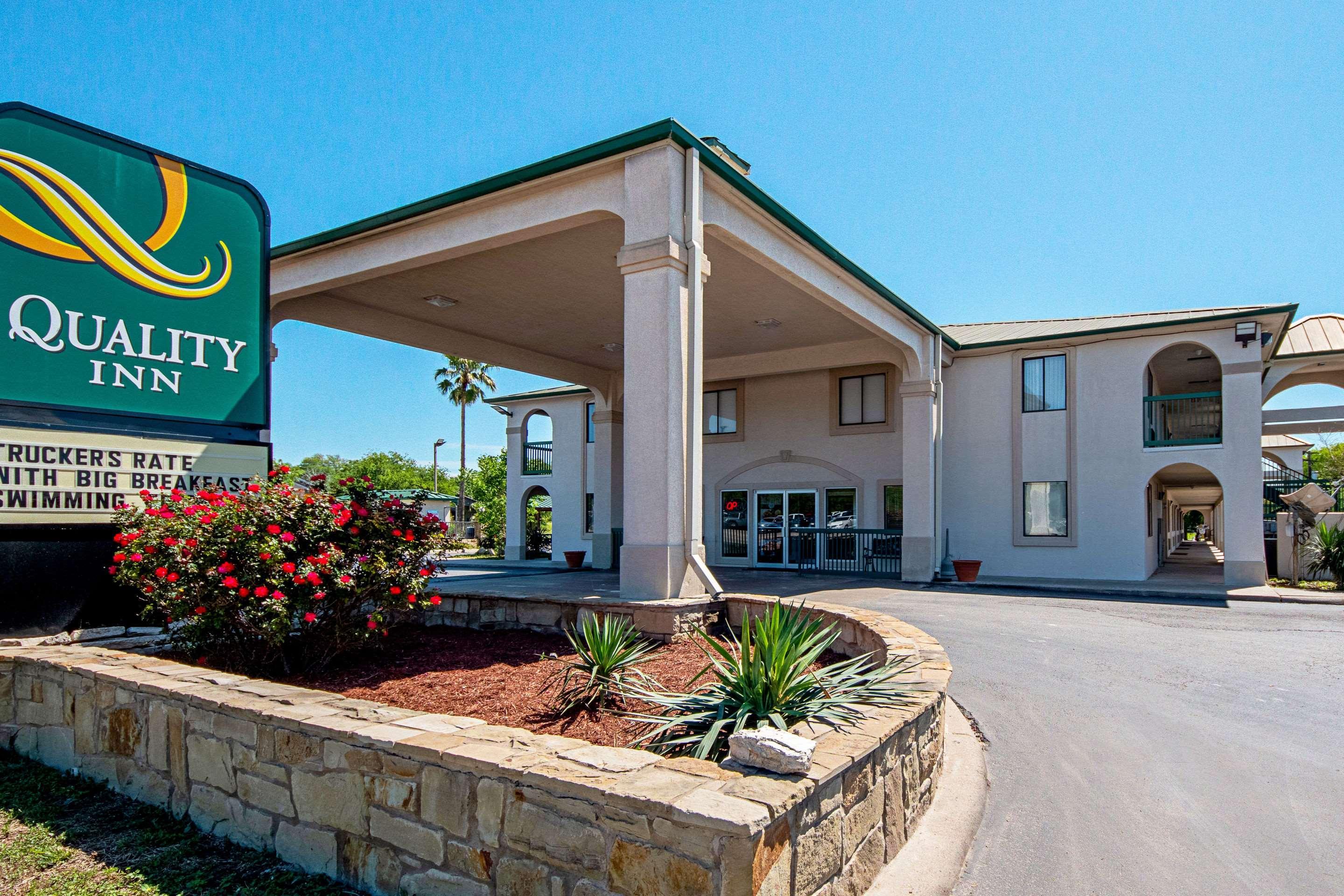 Quality Inn Three Rivers Dış mekan fotoğraf